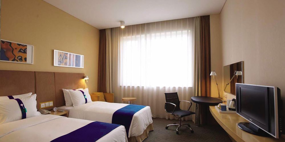 Holiday Inn Express Shenyang Tawan, An Ihg Hotel Buitenkant foto